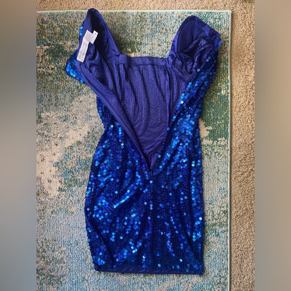 Vintage 90s Niteline Della Roufogali blue sequined  cocktail dress, size 6 - Picture 13 of 16